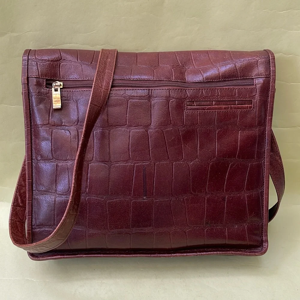 Vintage reddish brown Express leather bag